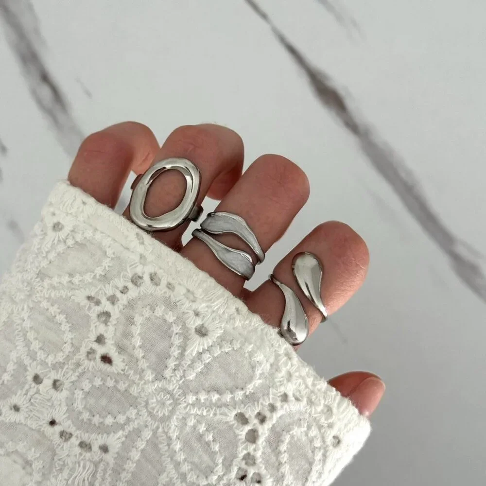 SKU:0258 set‎ silver/white rings price for set size us 5,5-9 size is adjustable